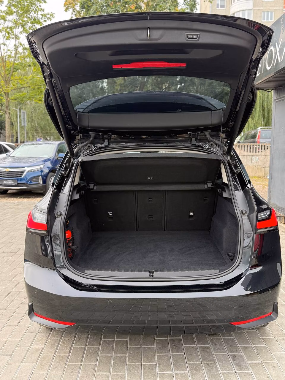 BMW 2 серия Active Tourer фото 18