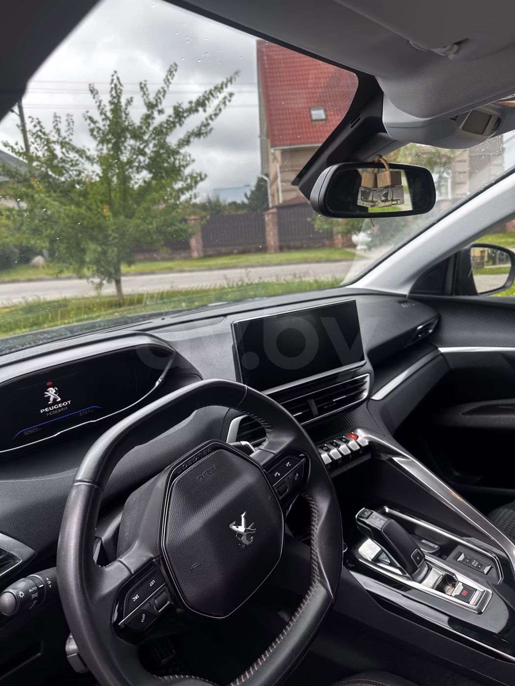 Peugeot 5008 фото 3