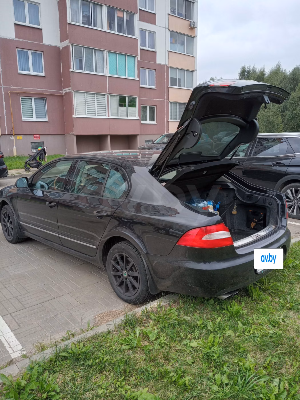 Skoda Superb фото 7