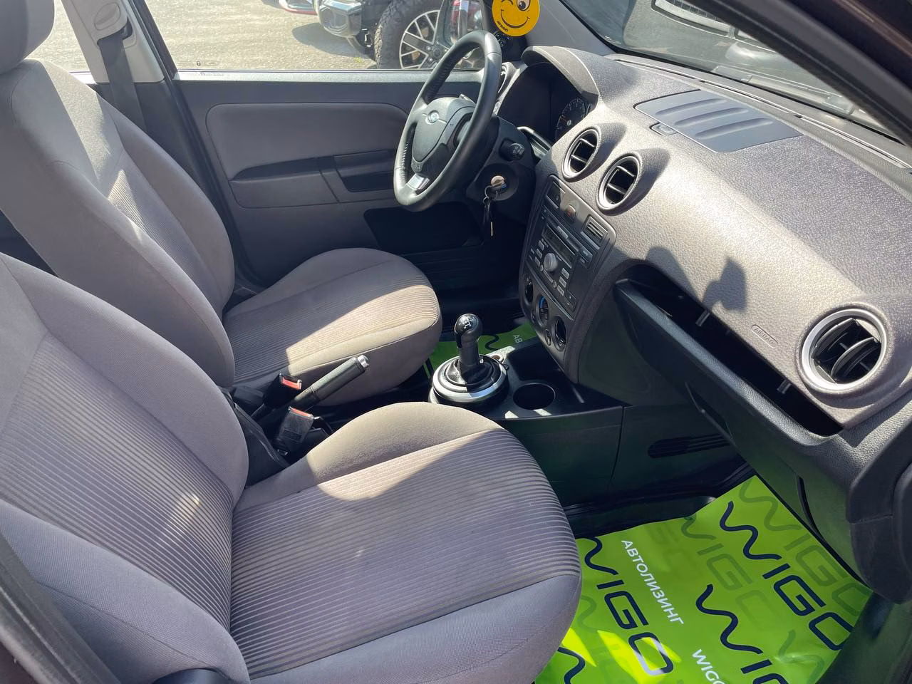 Ford Fusion фото 17