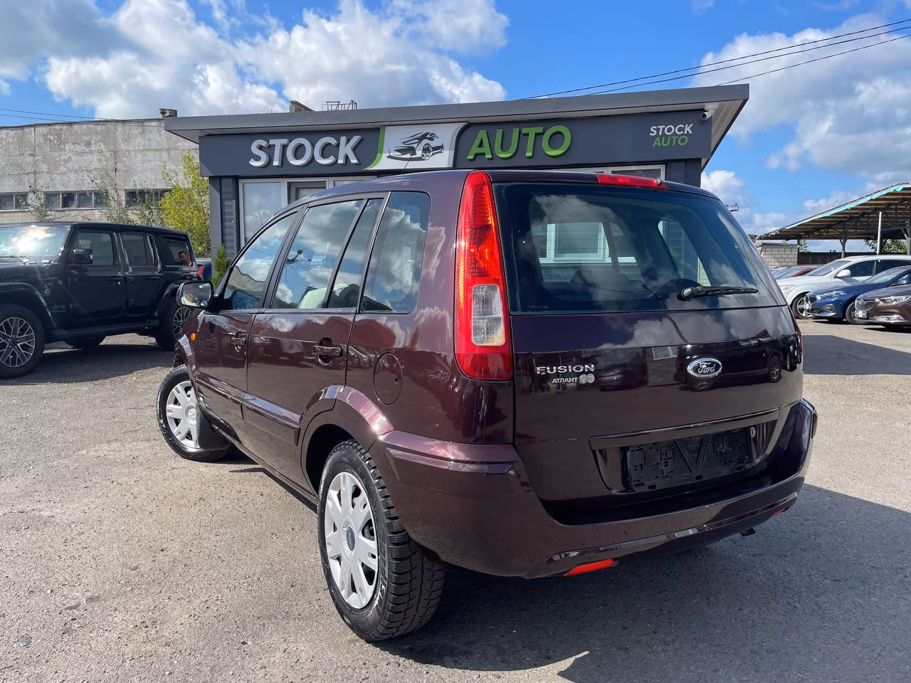 Ford Fusion фото 7