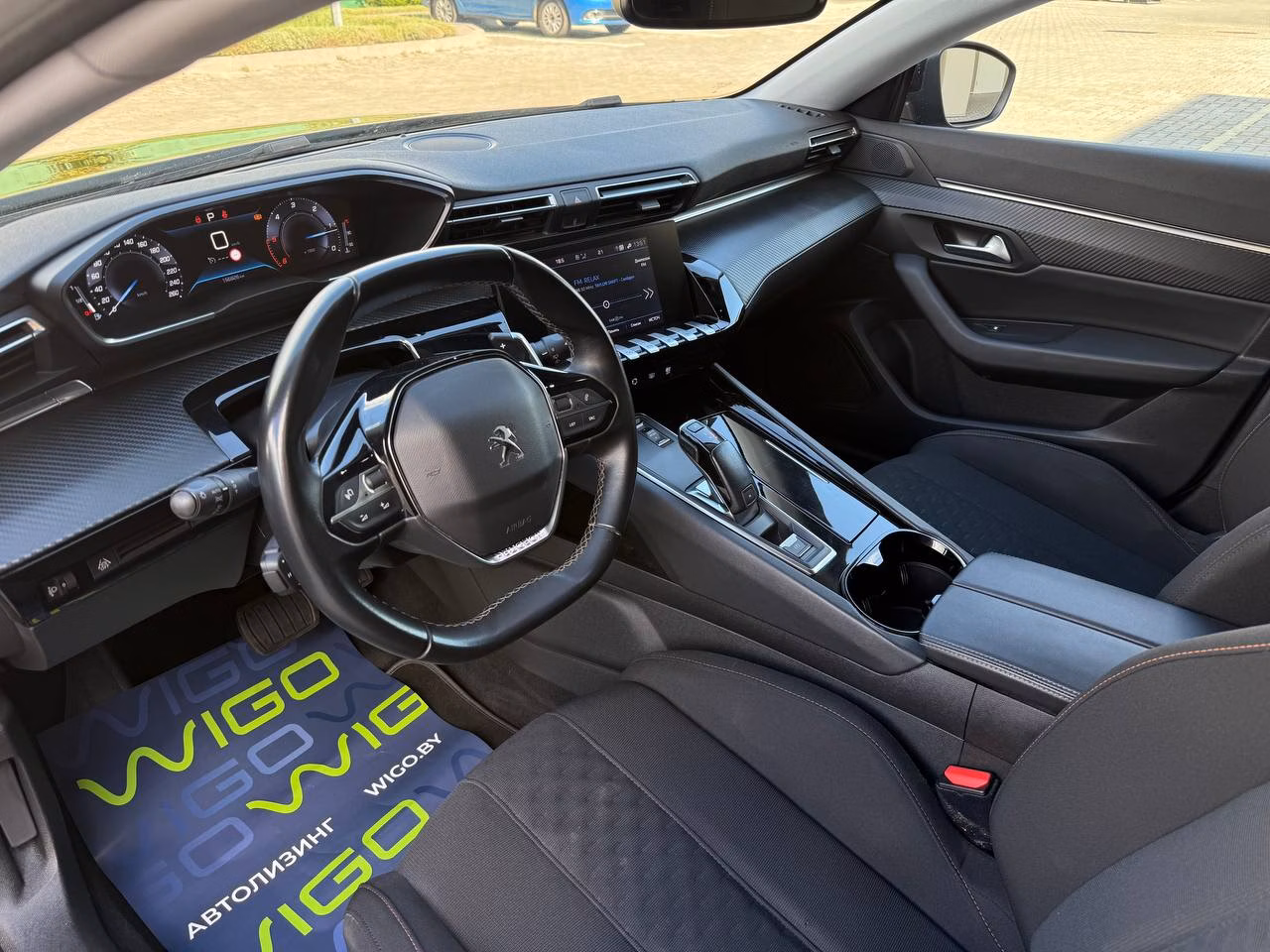 Peugeot 508 фото 15