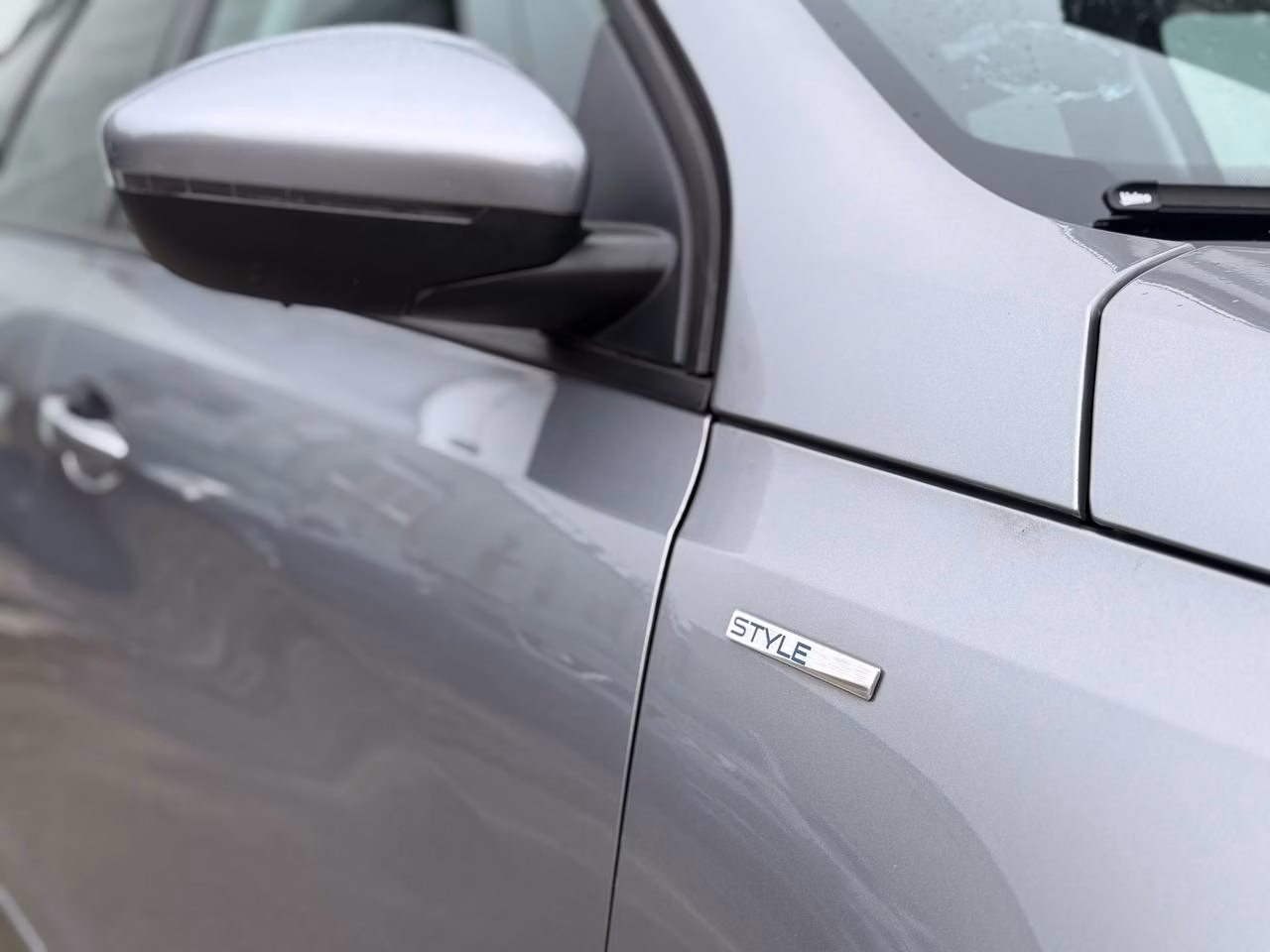 Peugeot 308 фото 9