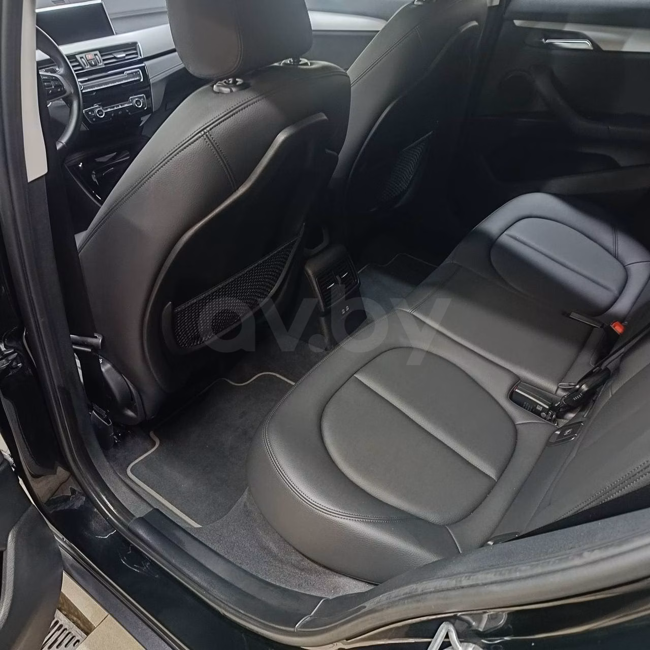BMW X2 фото 10