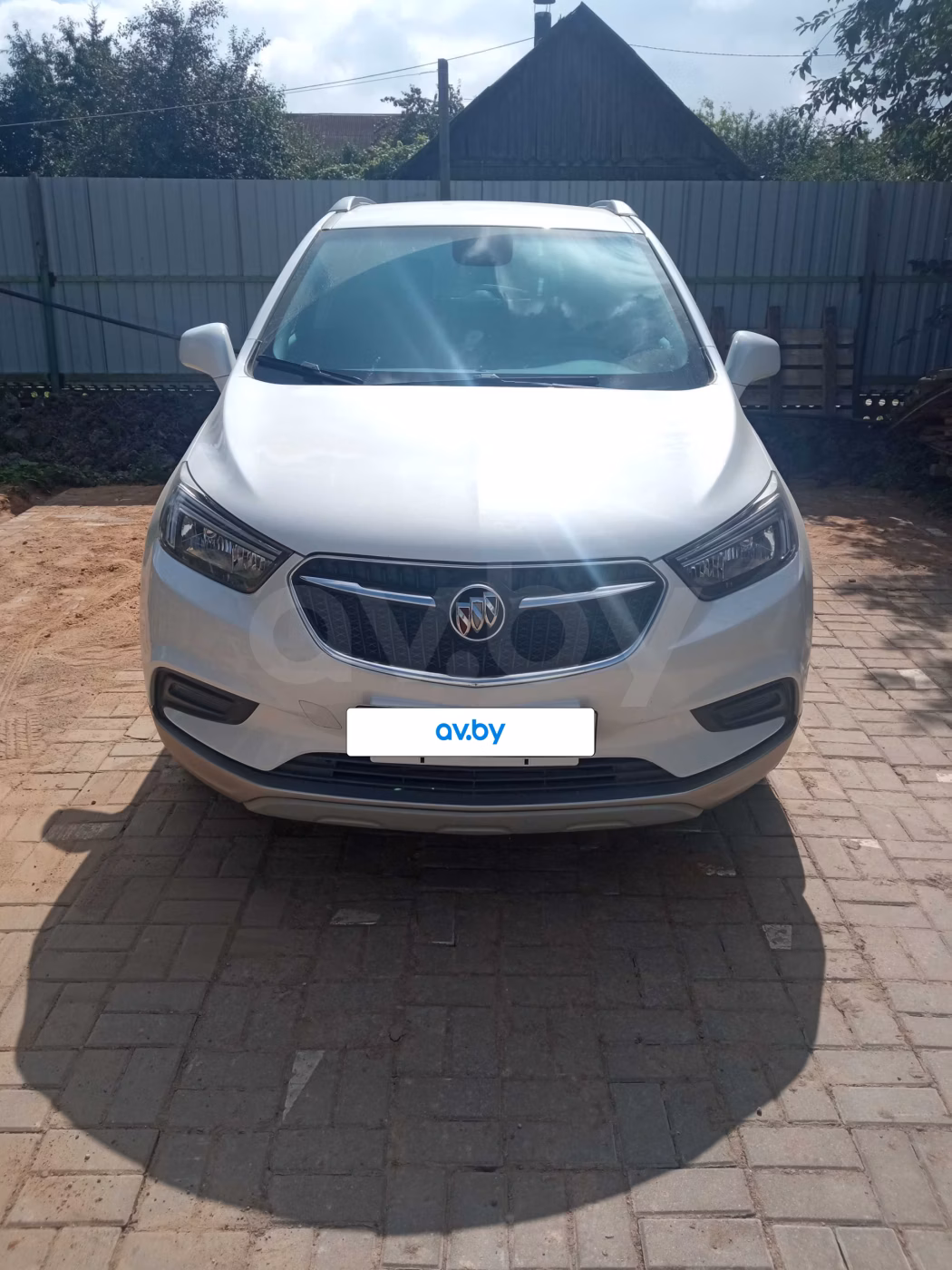 Buick Encore фото 11