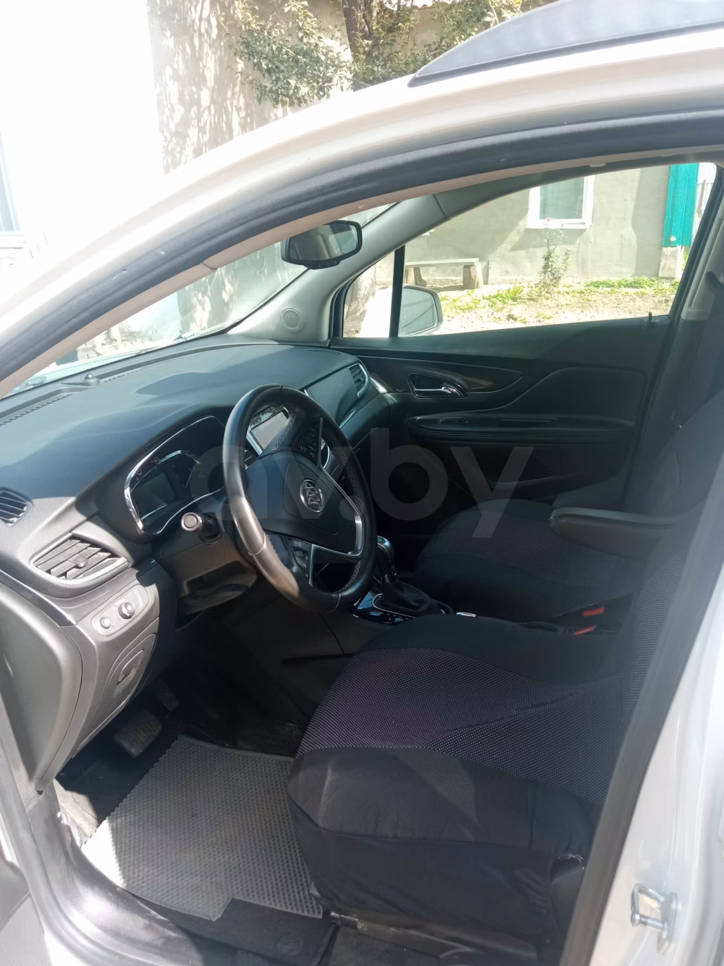 Buick Encore фото 17
