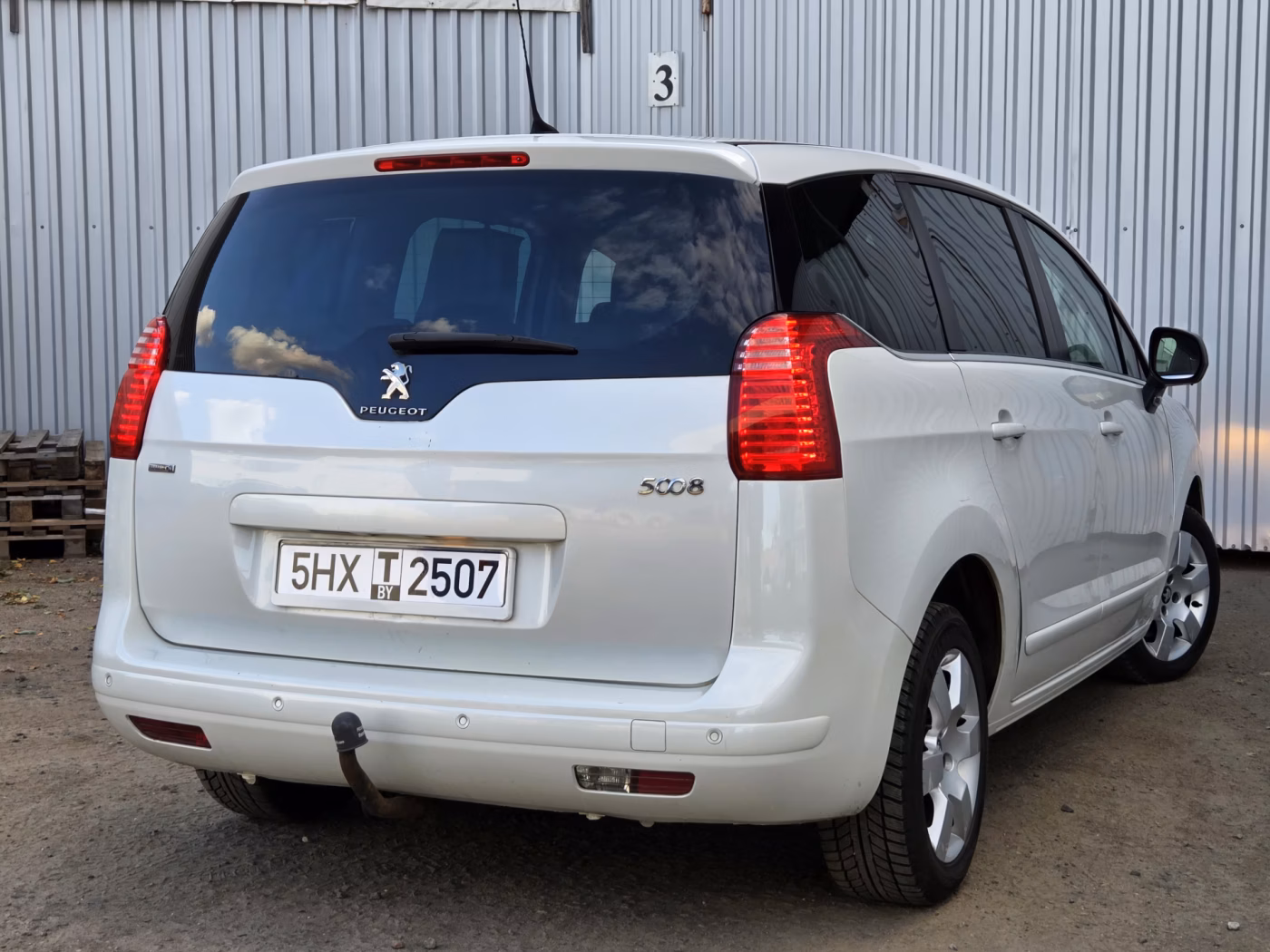 Peugeot 5008 фото 9