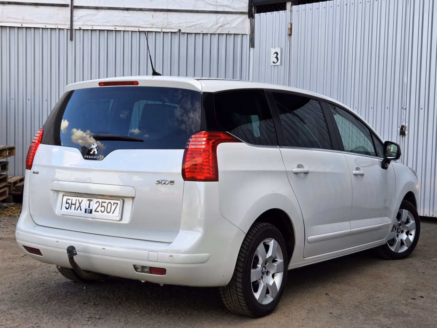 Peugeot 5008 фото 13