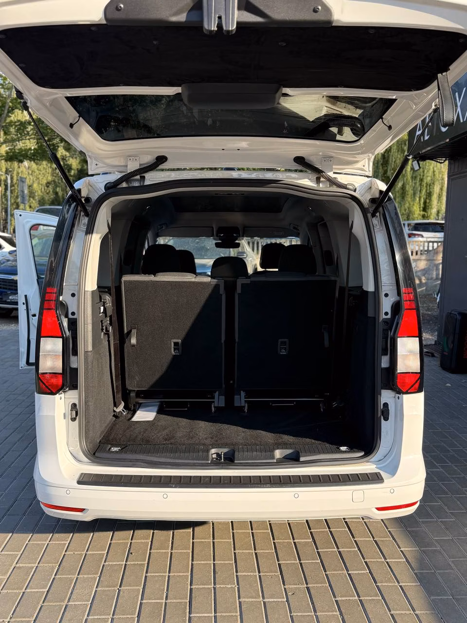 Volkswagen Caddy MAXI фото 16