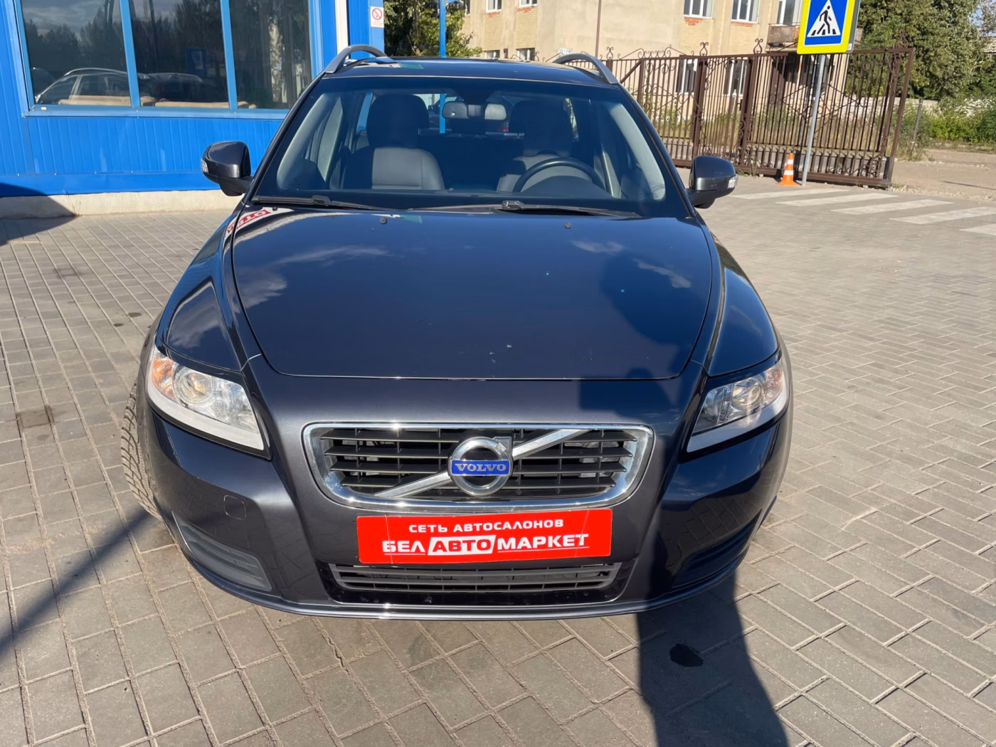 Volvo V50 фото 2