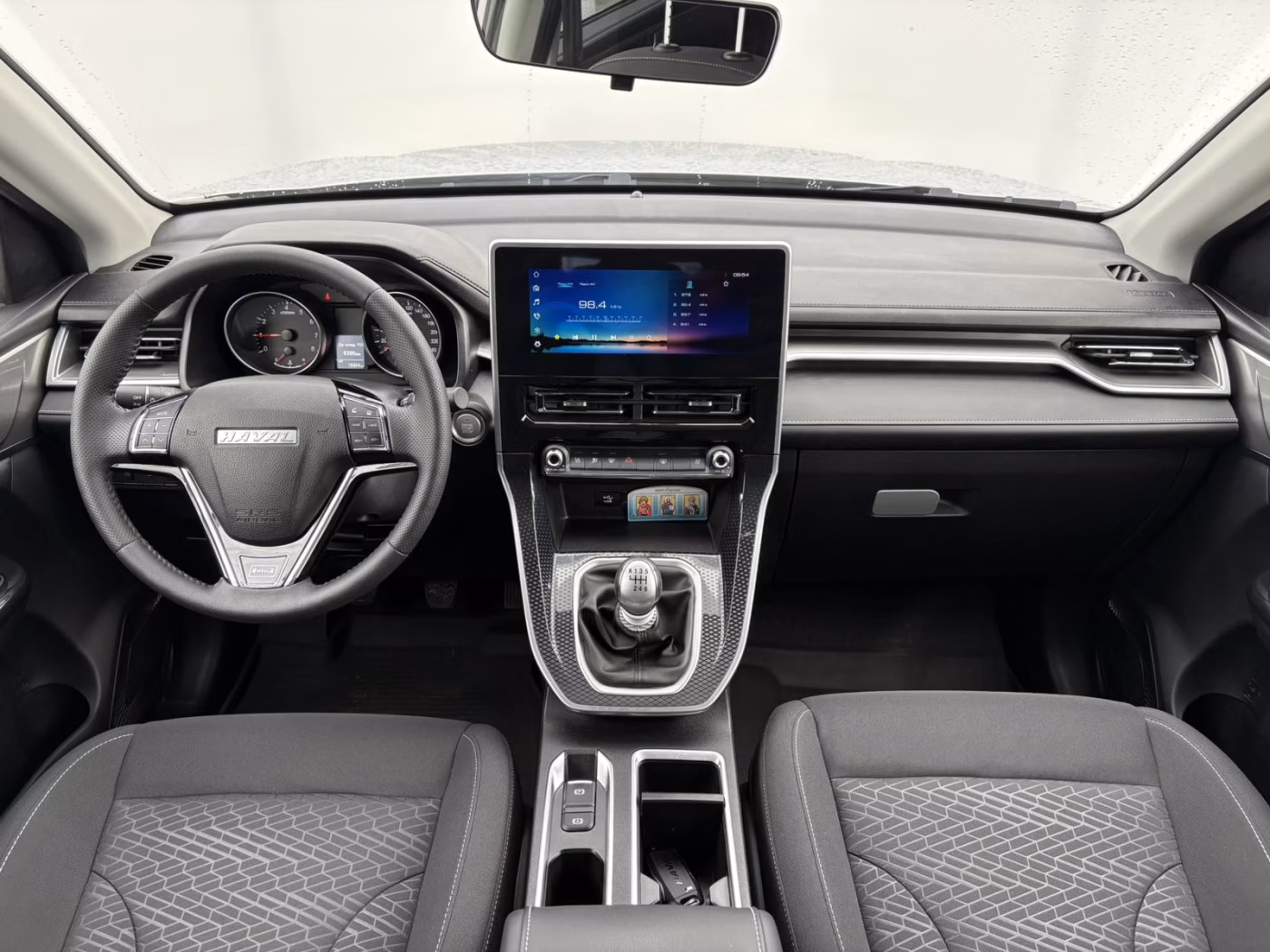 Haval M6 фото 7