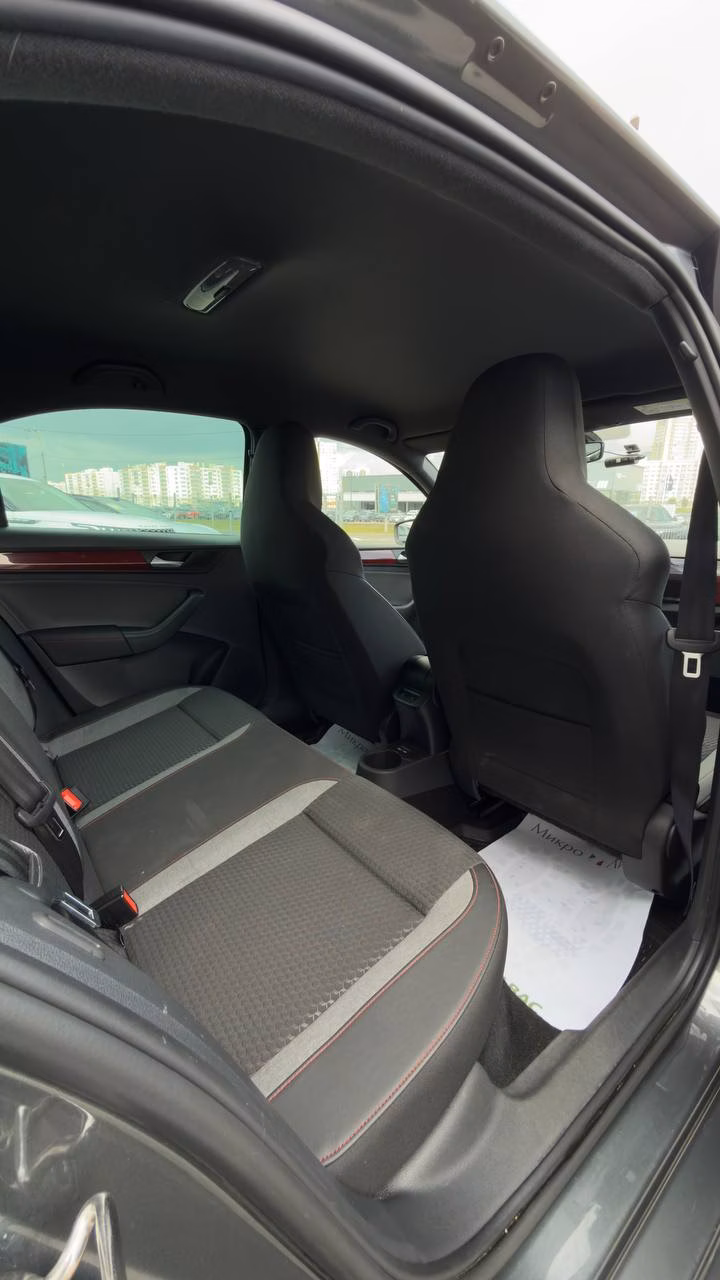Volkswagen Polo Sedan фото 21