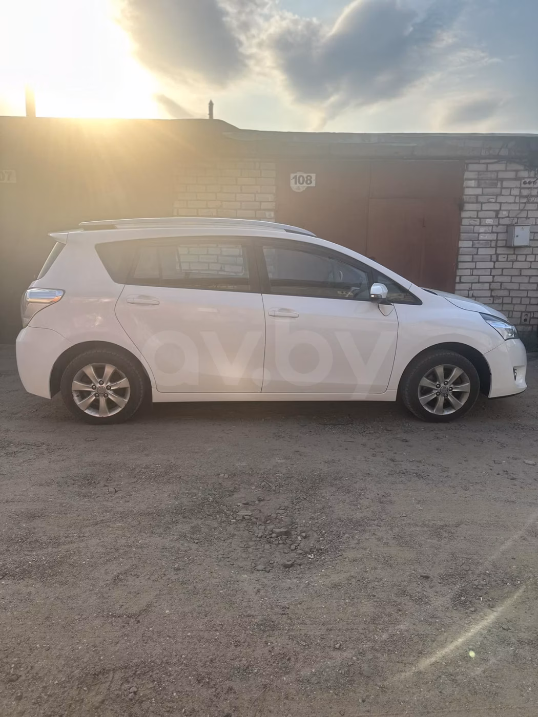 Toyota Verso фото 3