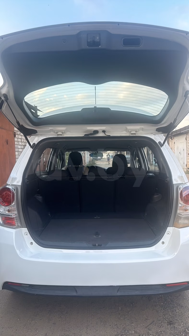 Toyota Verso фото 16