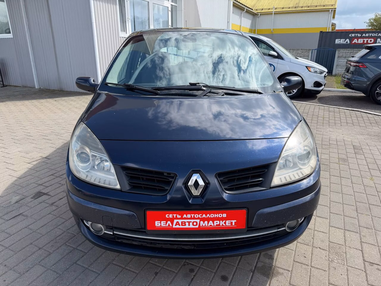 Renault Scenic фото 2