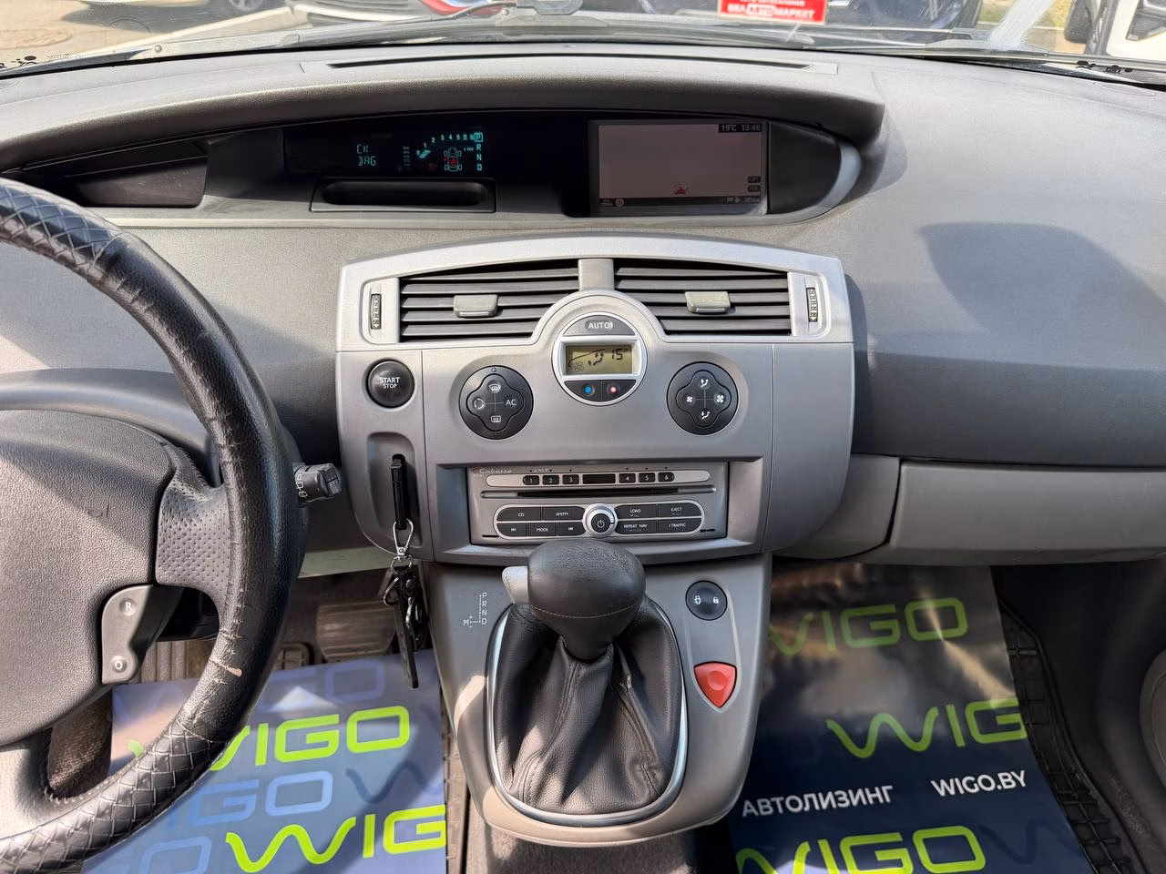 Renault Scenic фото 12