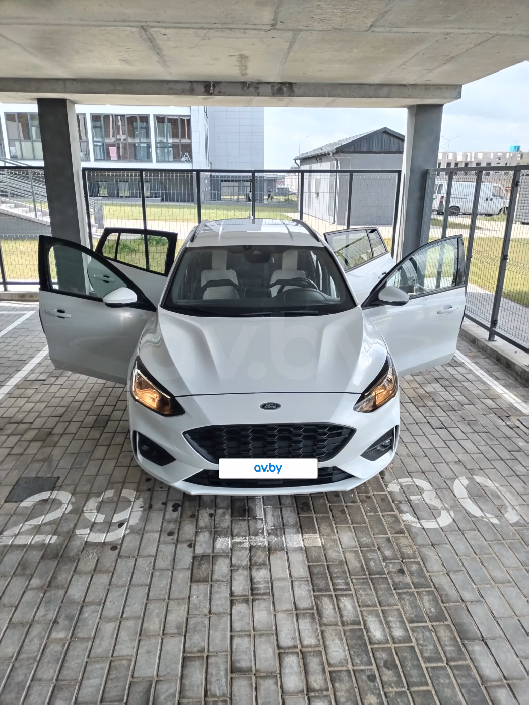 Ford Focus фото 3
