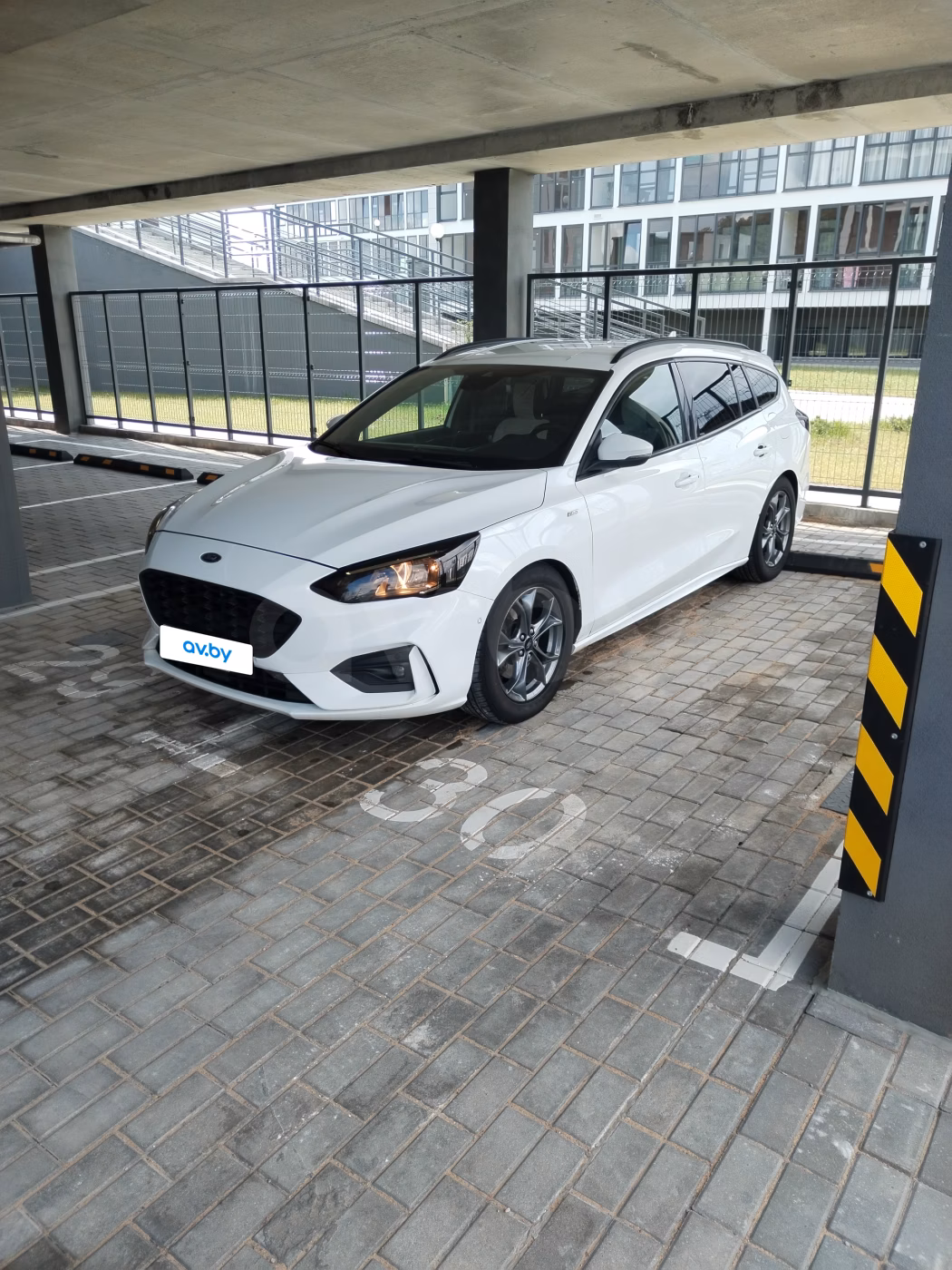Ford Focus фото 2