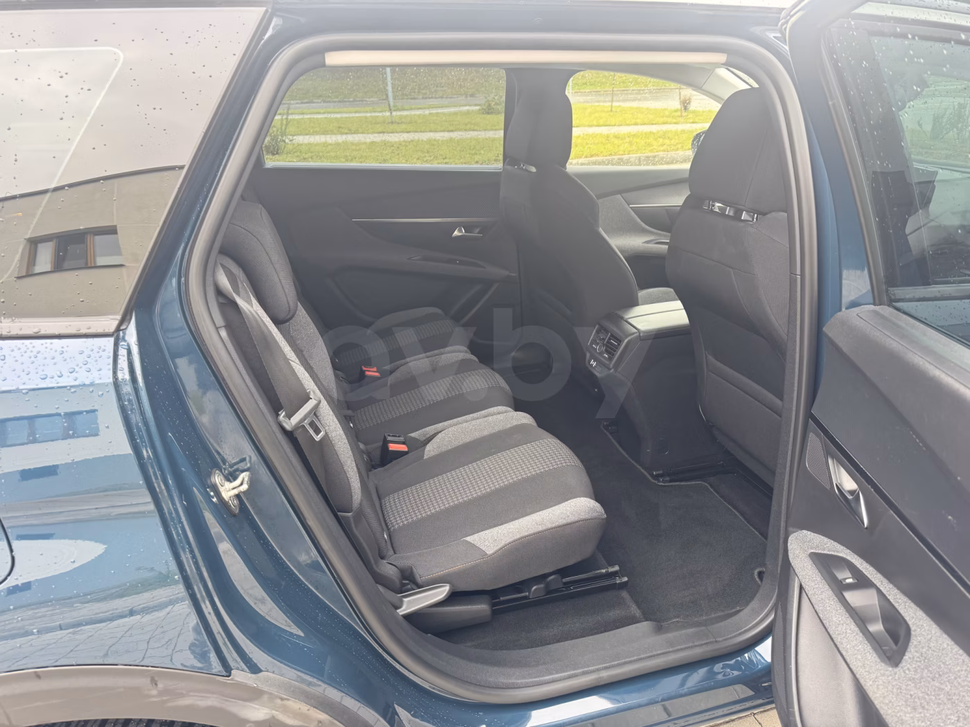 Peugeot 5008 фото 13