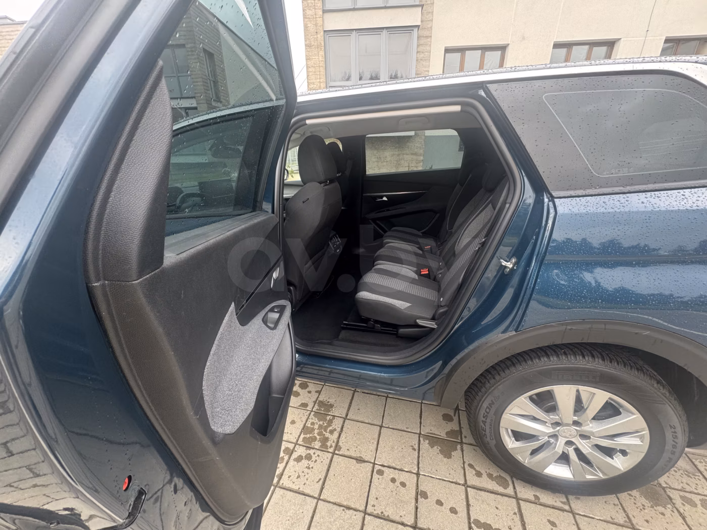 Peugeot 5008 фото 8