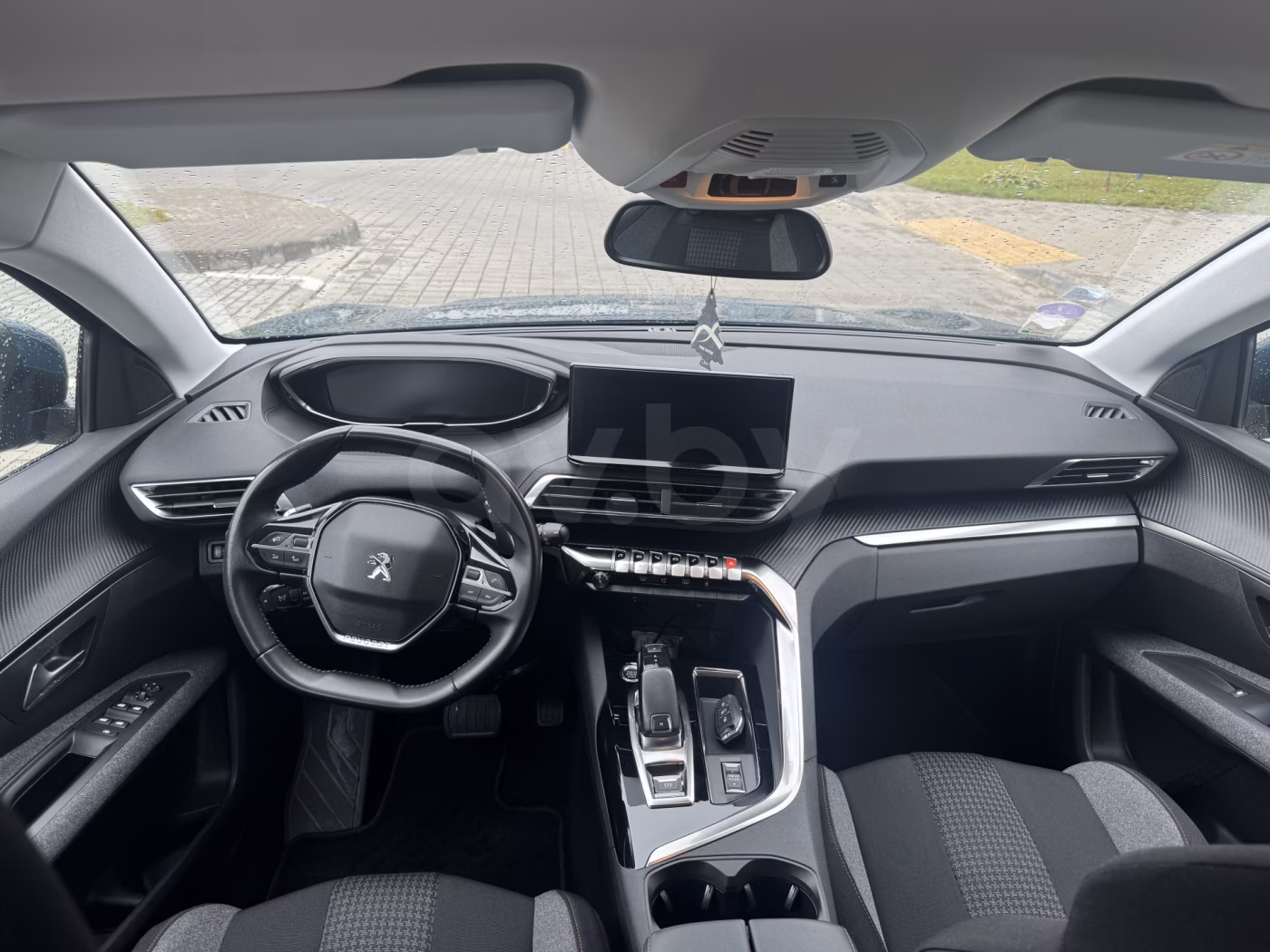 Peugeot 5008 фото 9