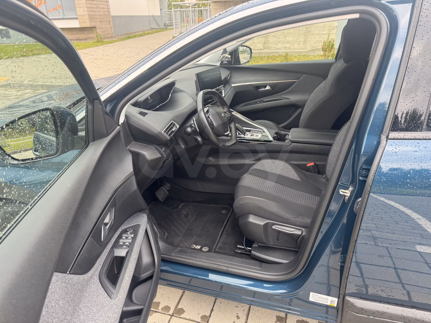 Peugeot 5008 фото 12