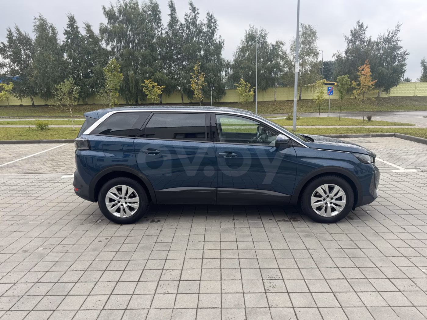 Peugeot 5008 фото 6