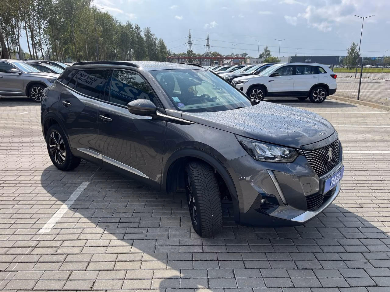 Peugeot 2008 фото 3