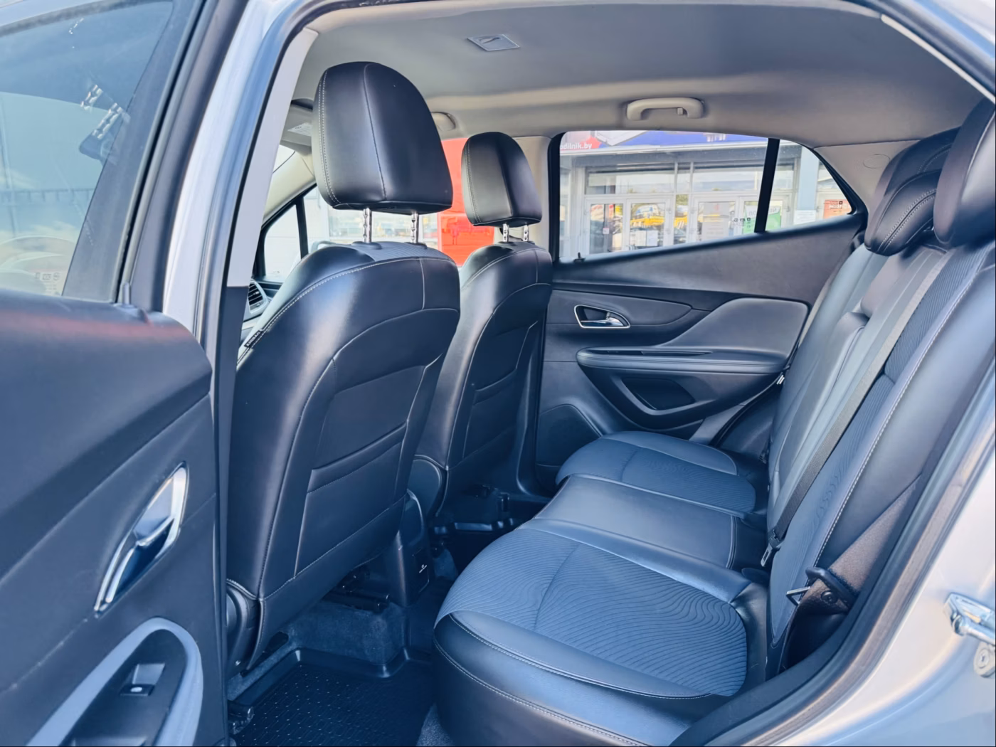Opel Mokka фото 6