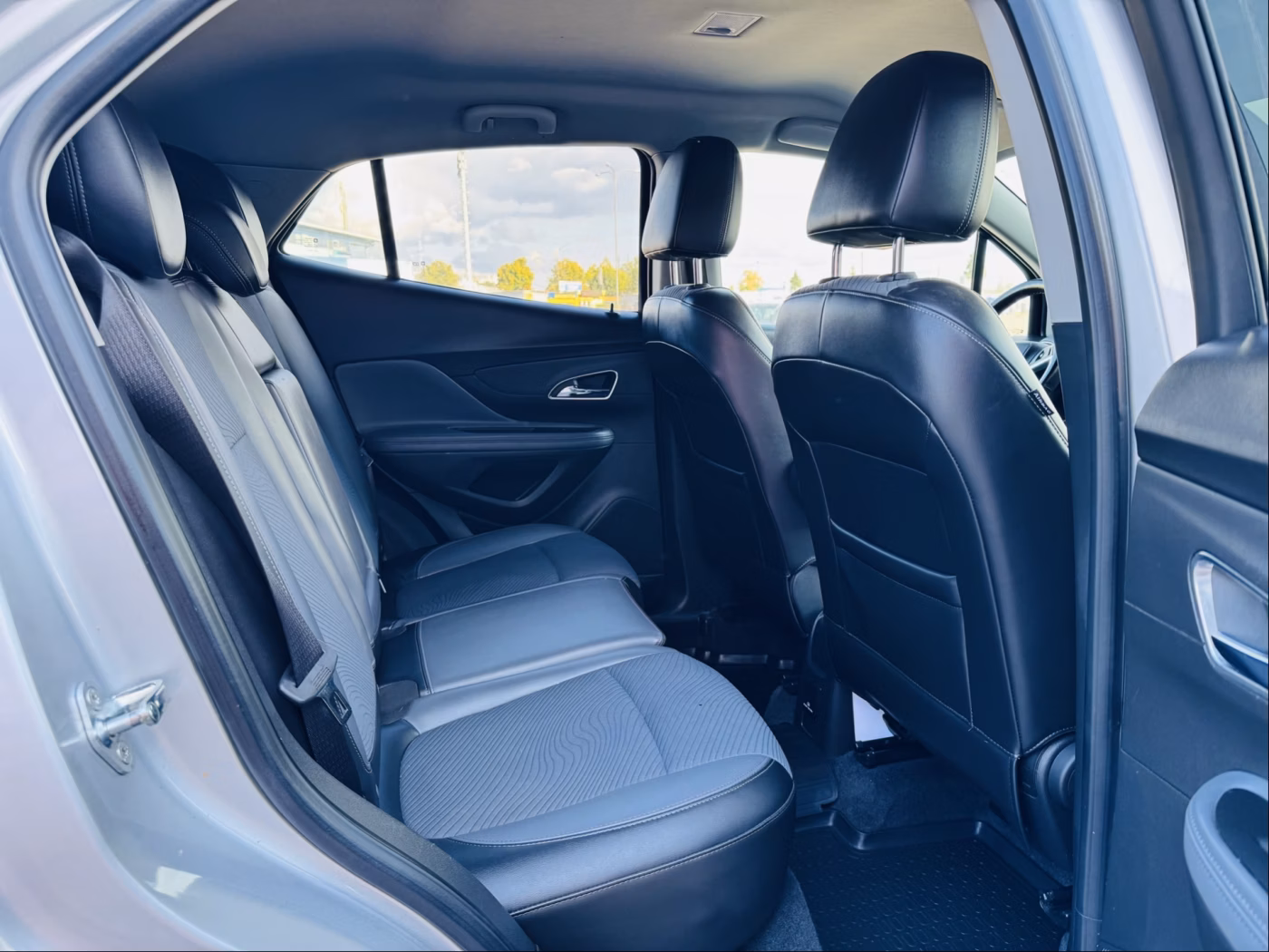 Opel Mokka фото 7