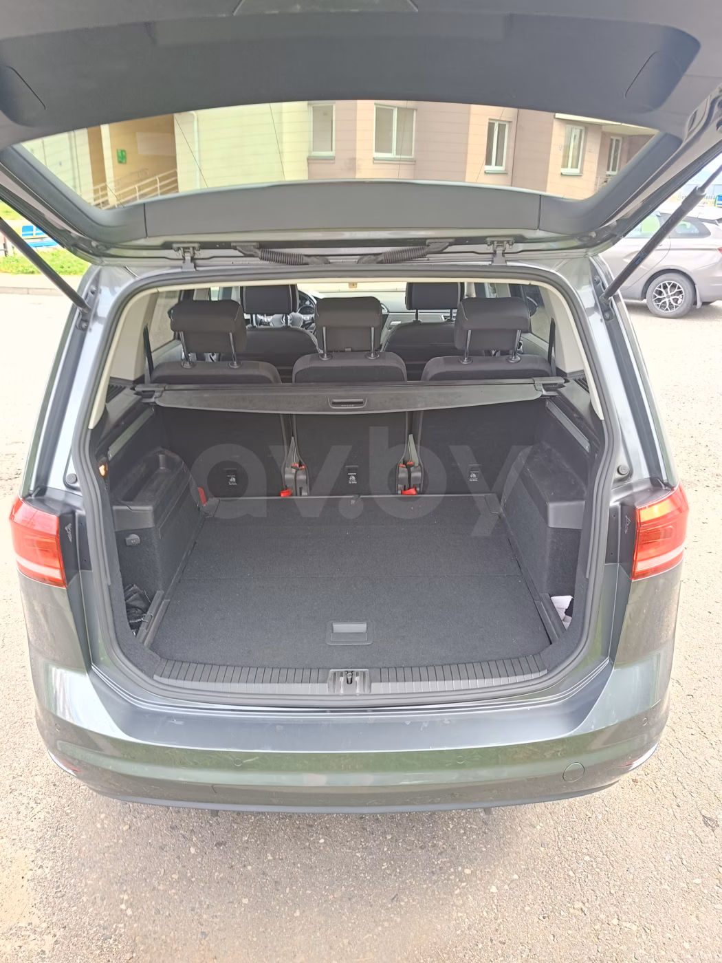 Volkswagen Touran фото 11
