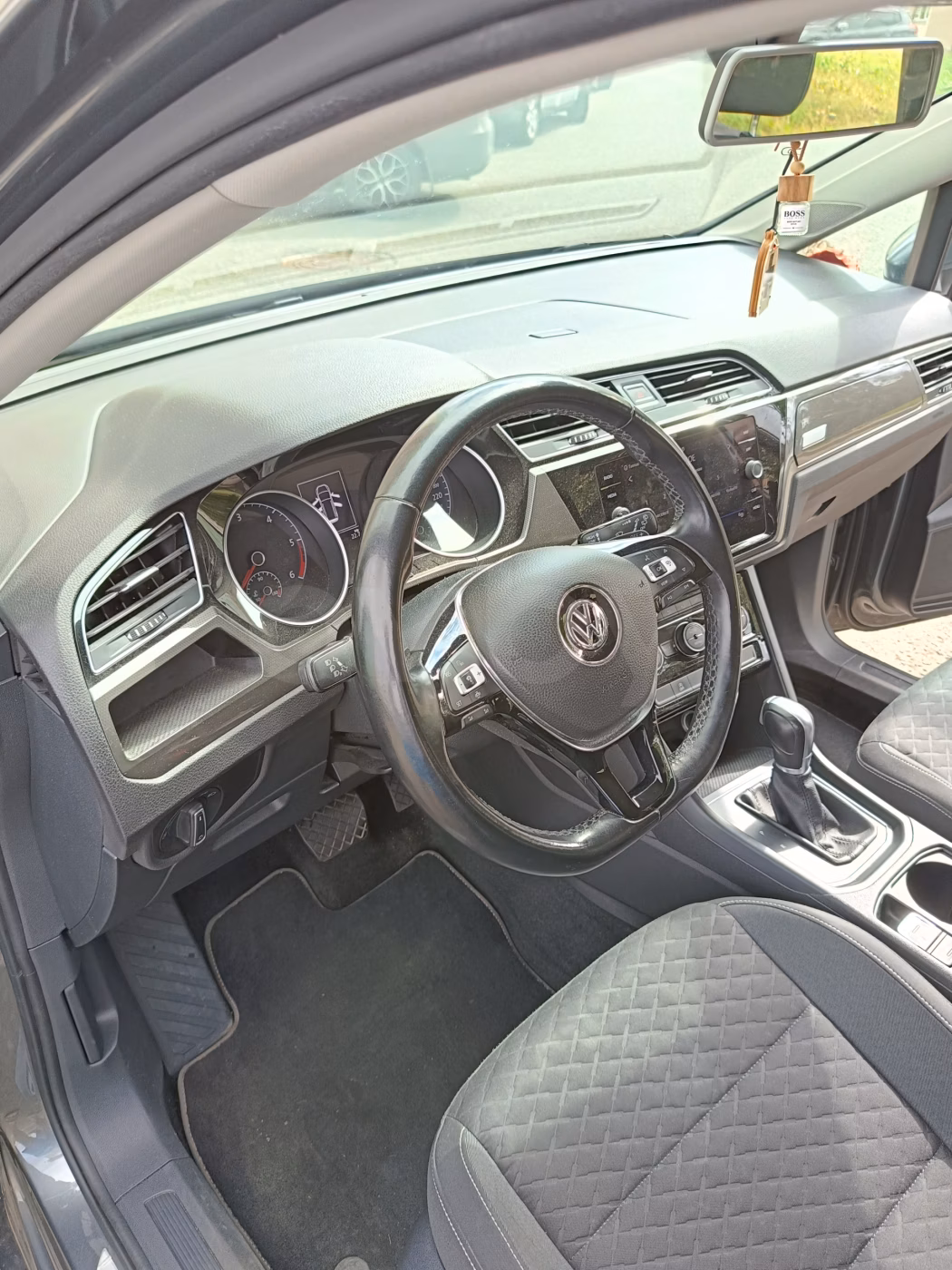 Volkswagen Touran фото 16