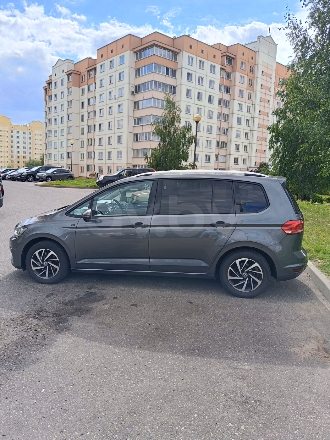 Volkswagen Touran фото 4