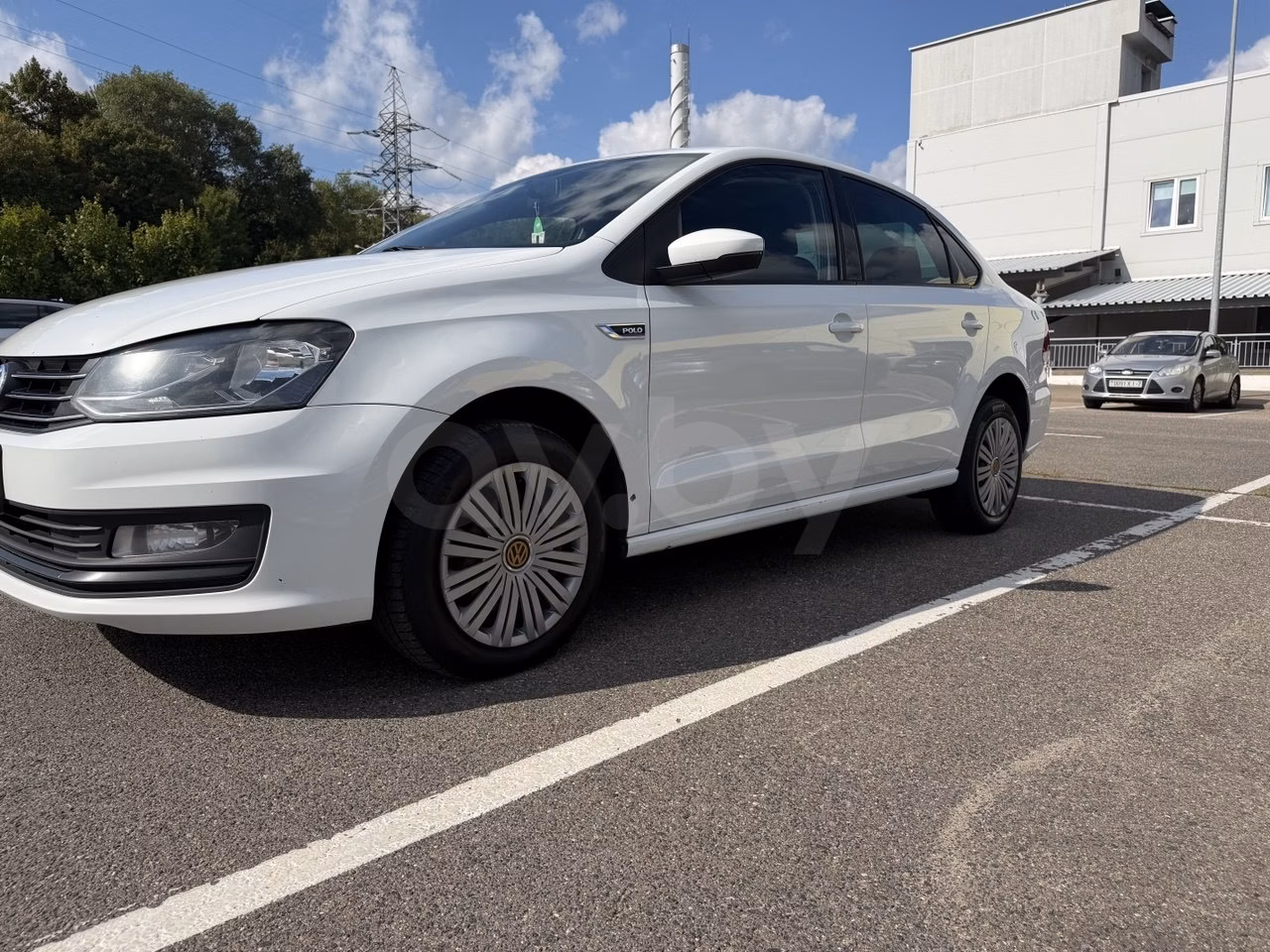 Volkswagen Polo Sedan фото 4