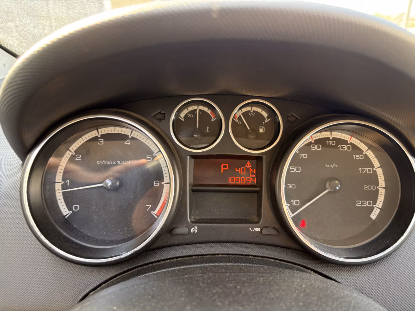 Peugeot 308 фото 30