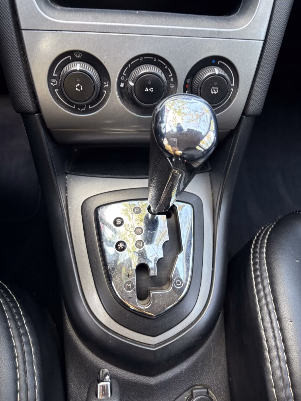 Peugeot 308 фото 8