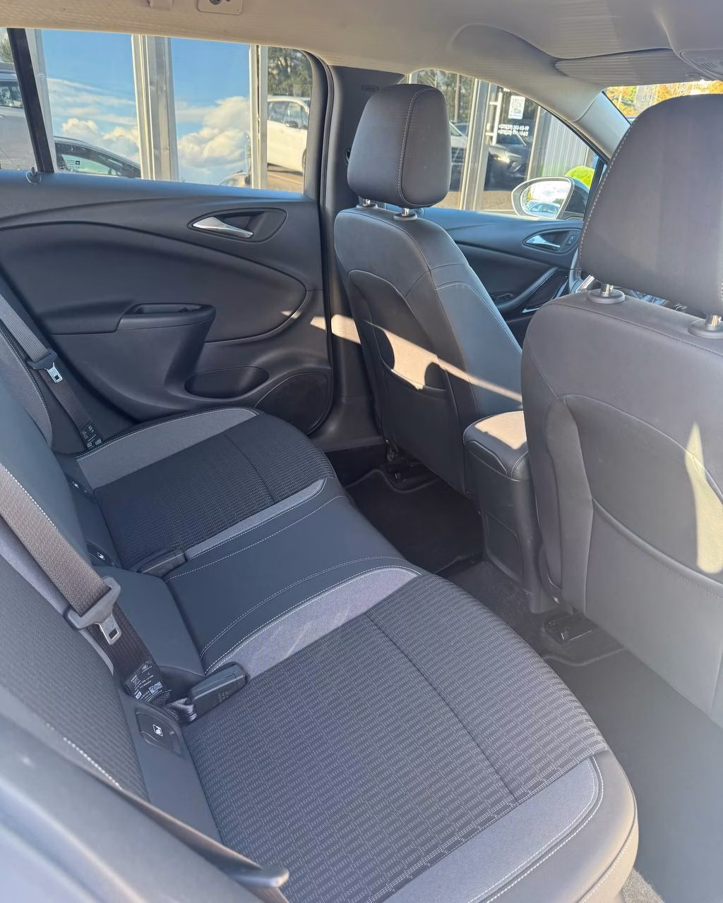 Opel Astra фото 13