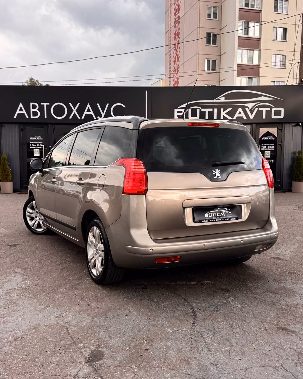Peugeot 5008 фото 5