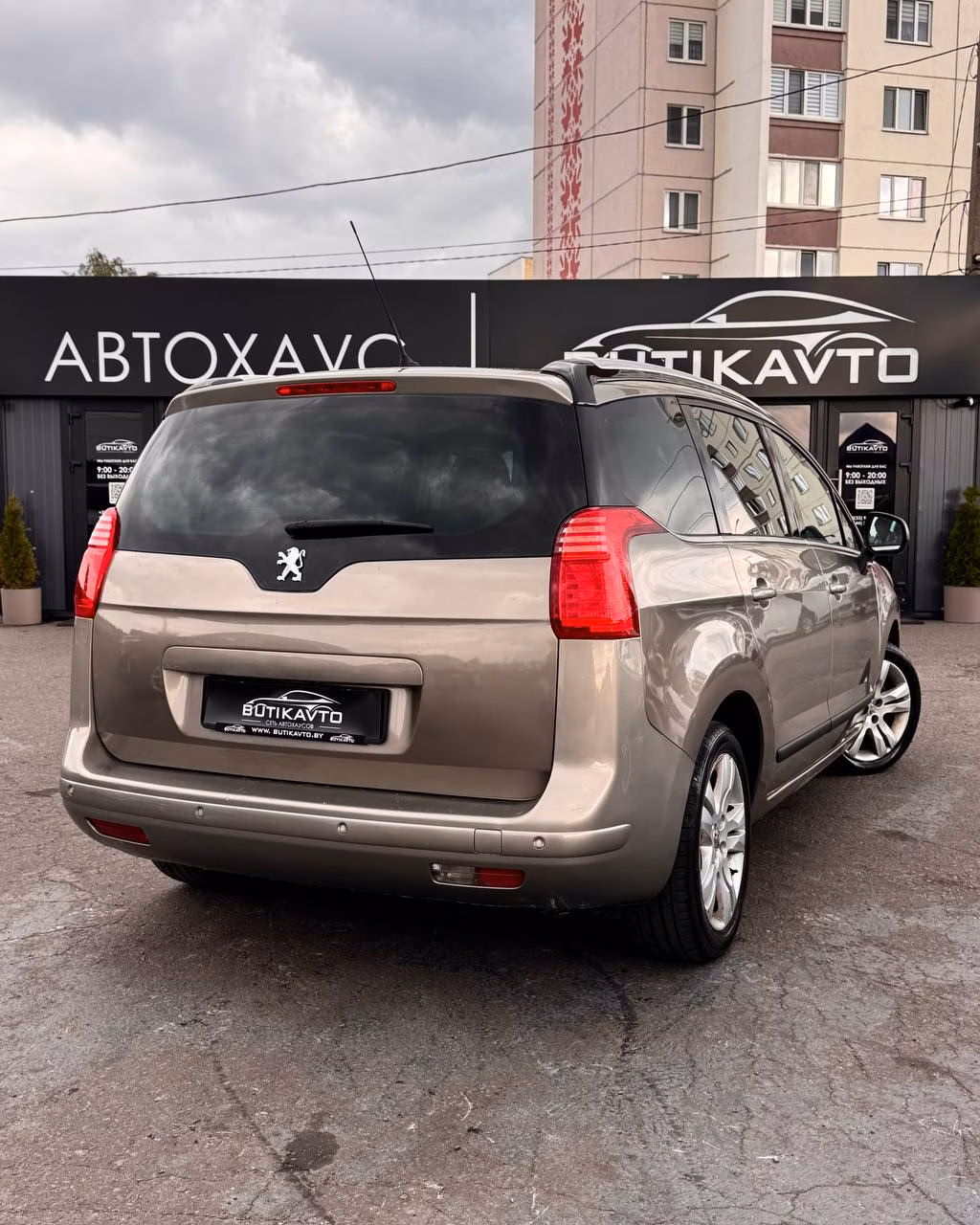 Peugeot 5008 фото 7