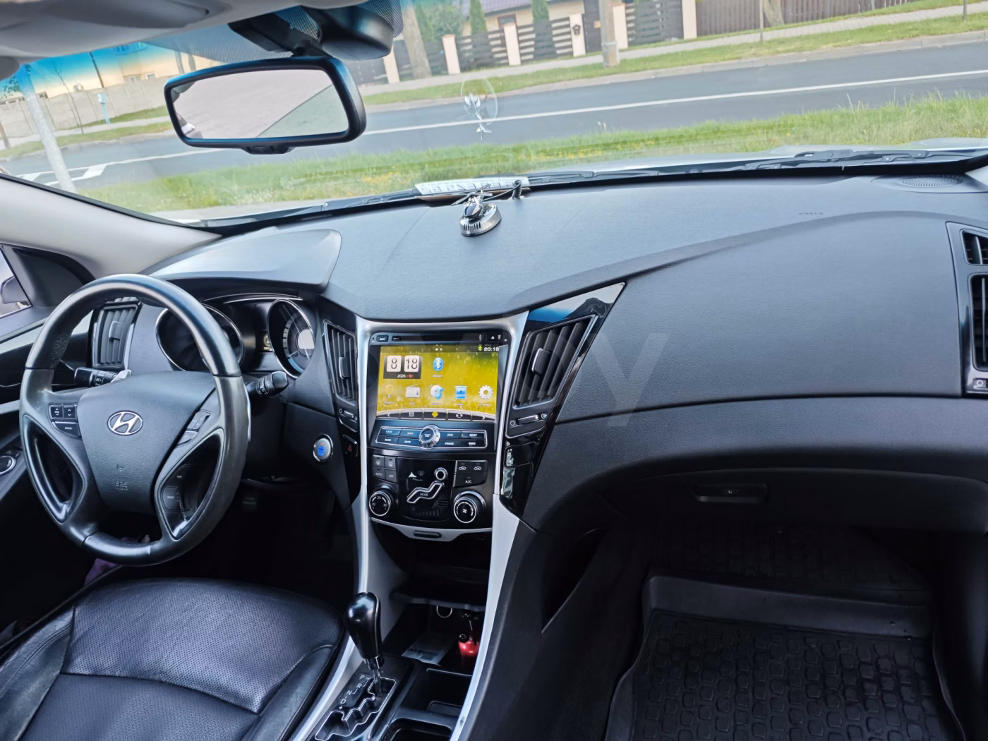 Hyundai Sonata фото 8