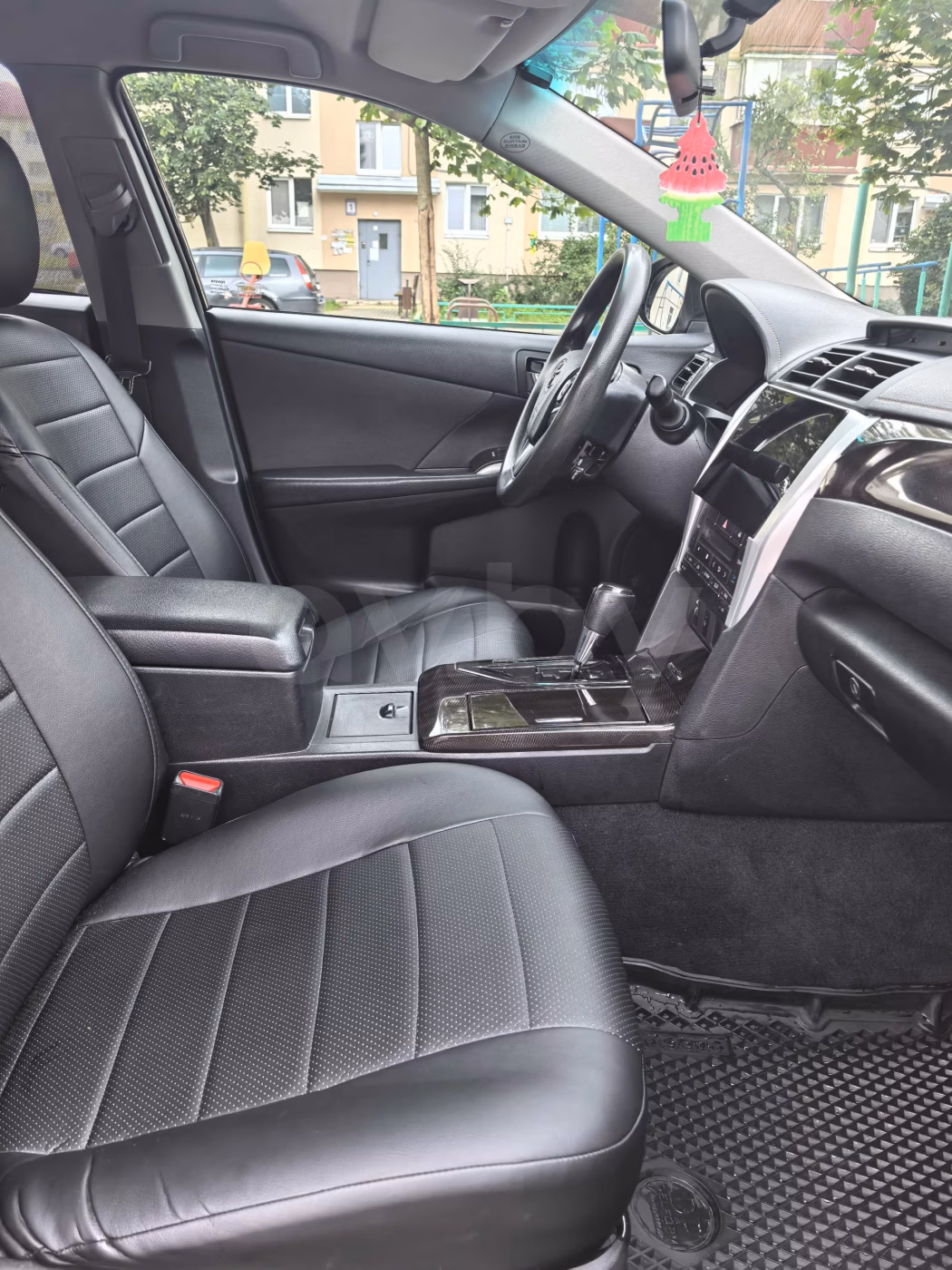Toyota Camry фото 9