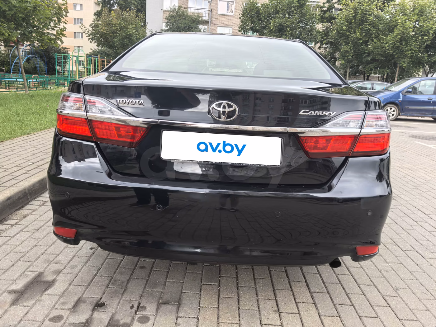 Toyota Camry фото 6