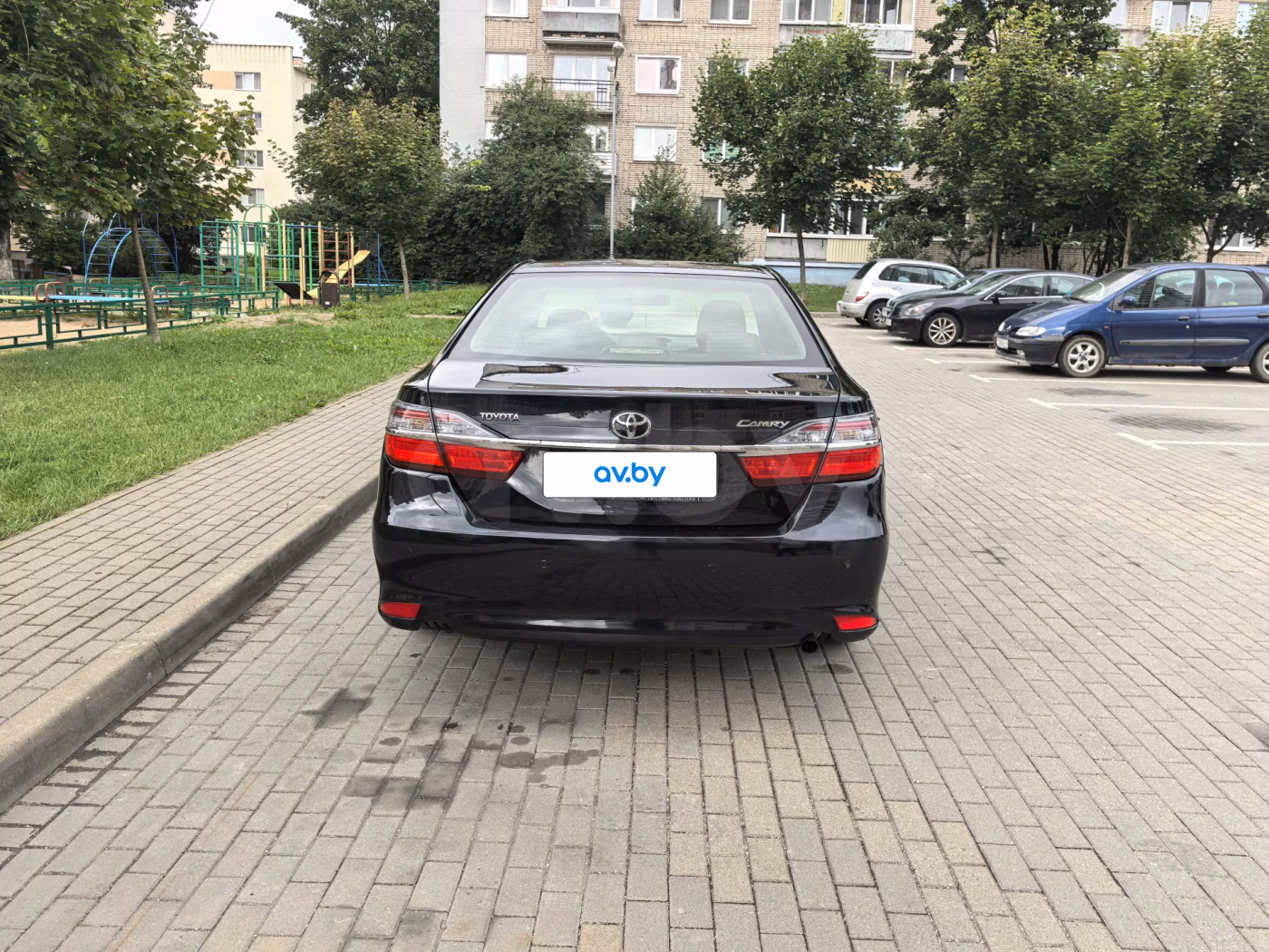 Toyota Camry фото 5