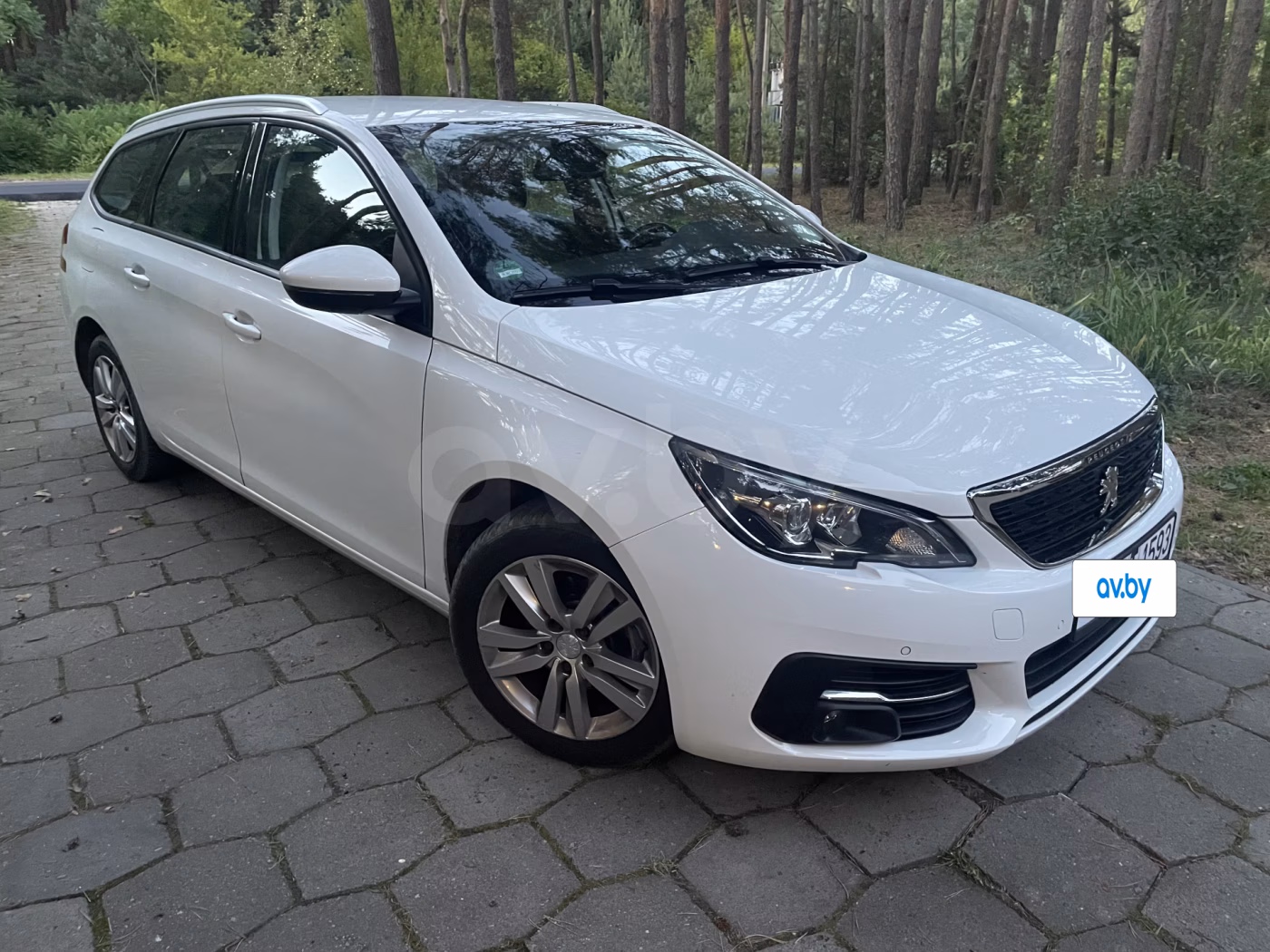Peugeot 308 фото 3
