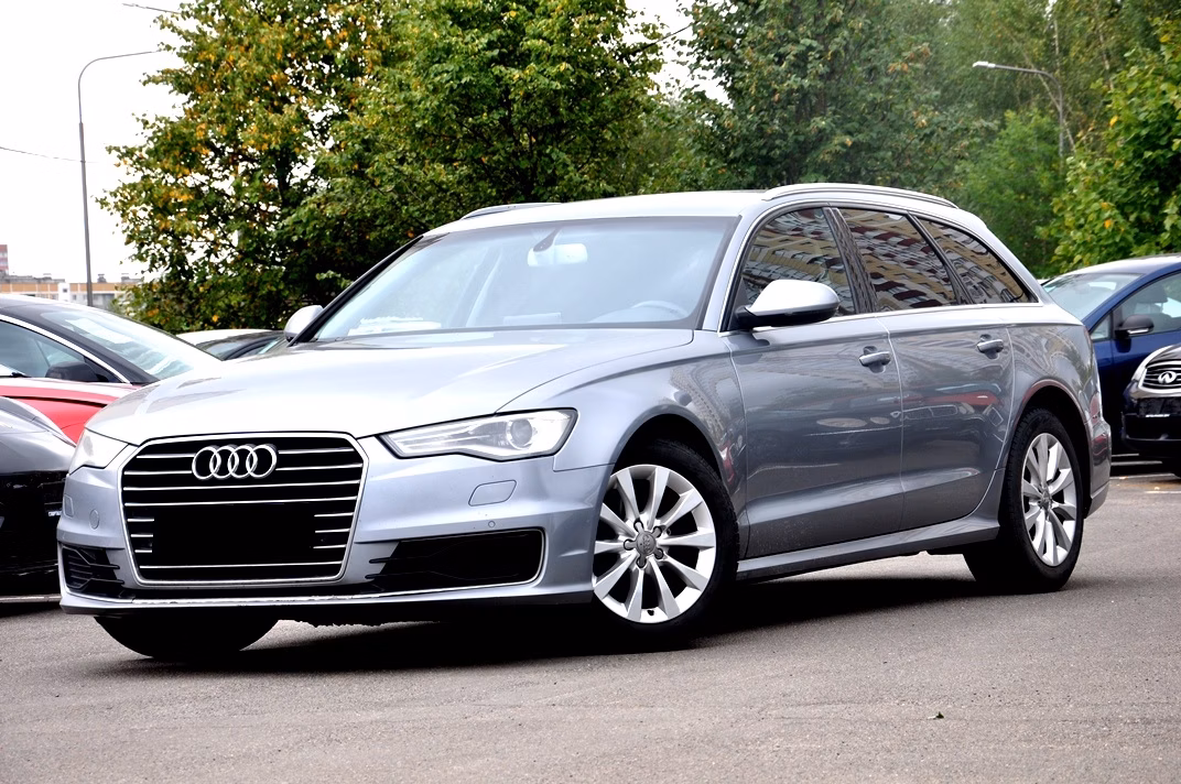 Audi A6 фото 2