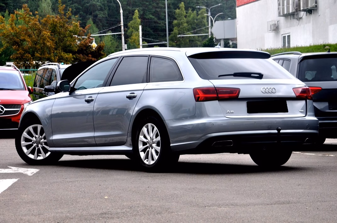 Audi A6 фото 4