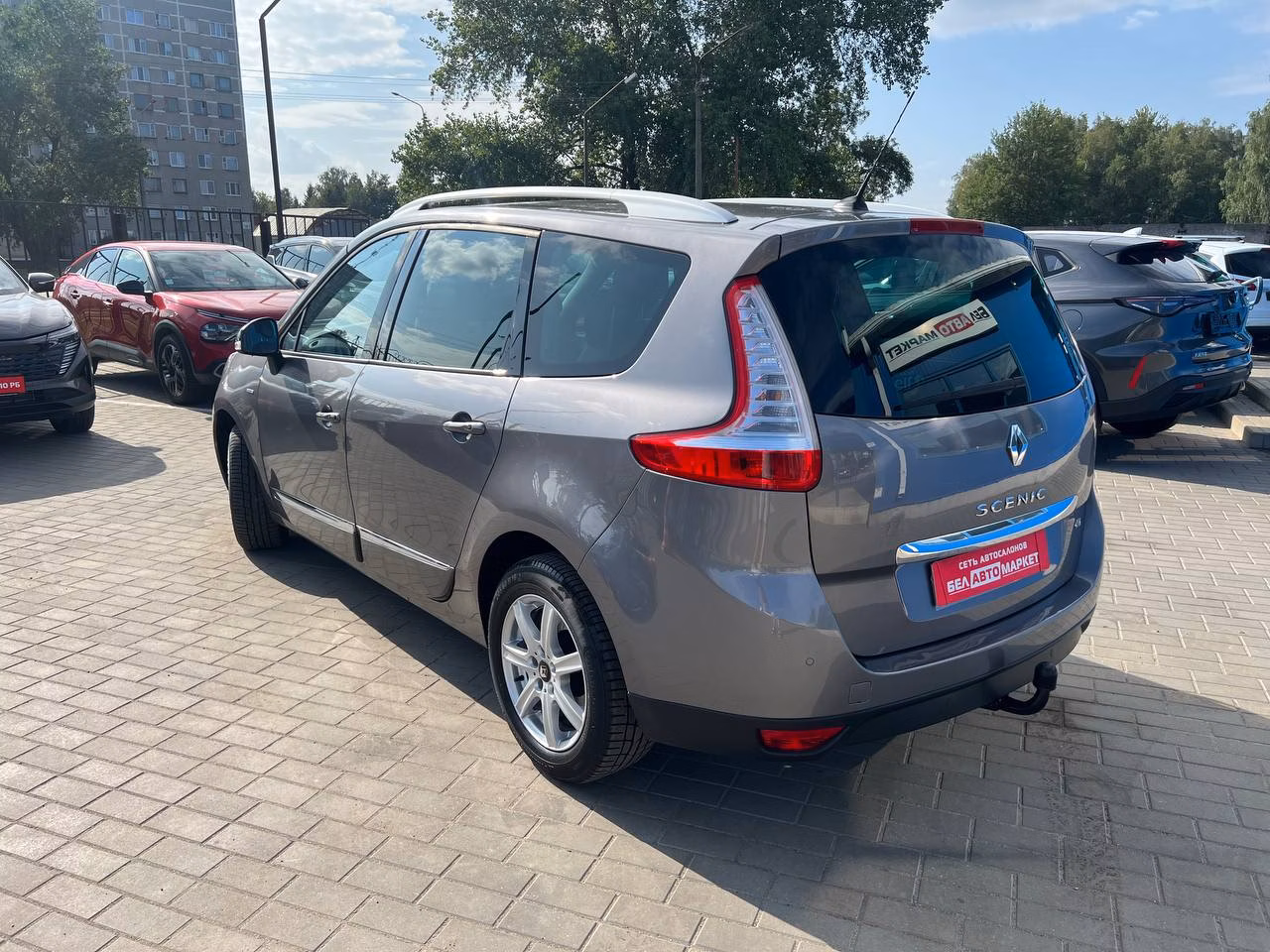 Renault Grand Scenic фото 7
