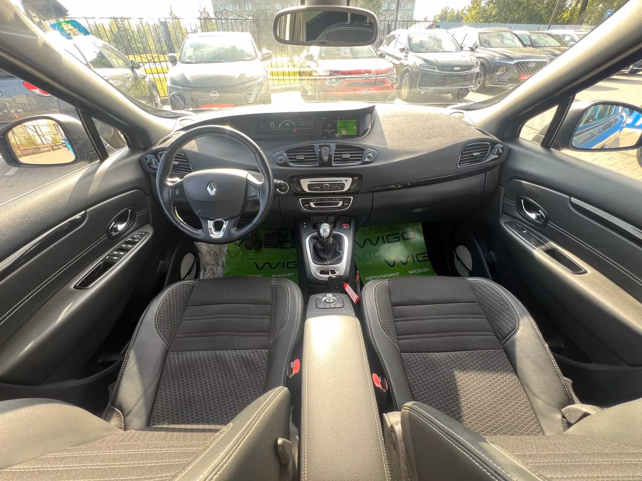 Renault Grand Scenic фото 18