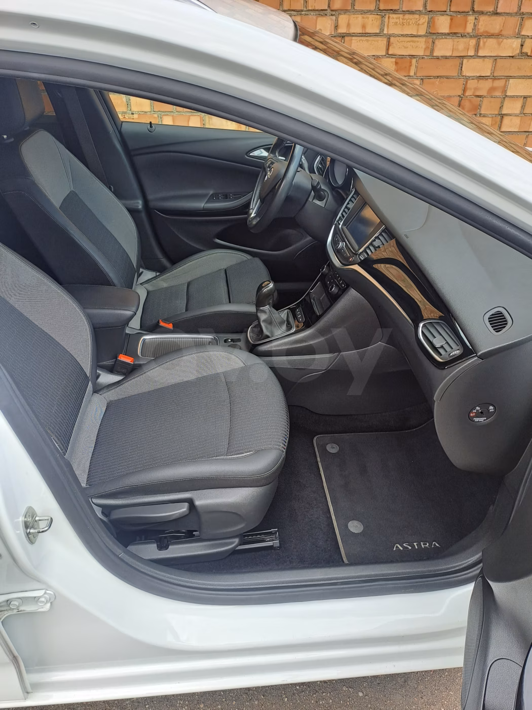 Opel Astra фото 11