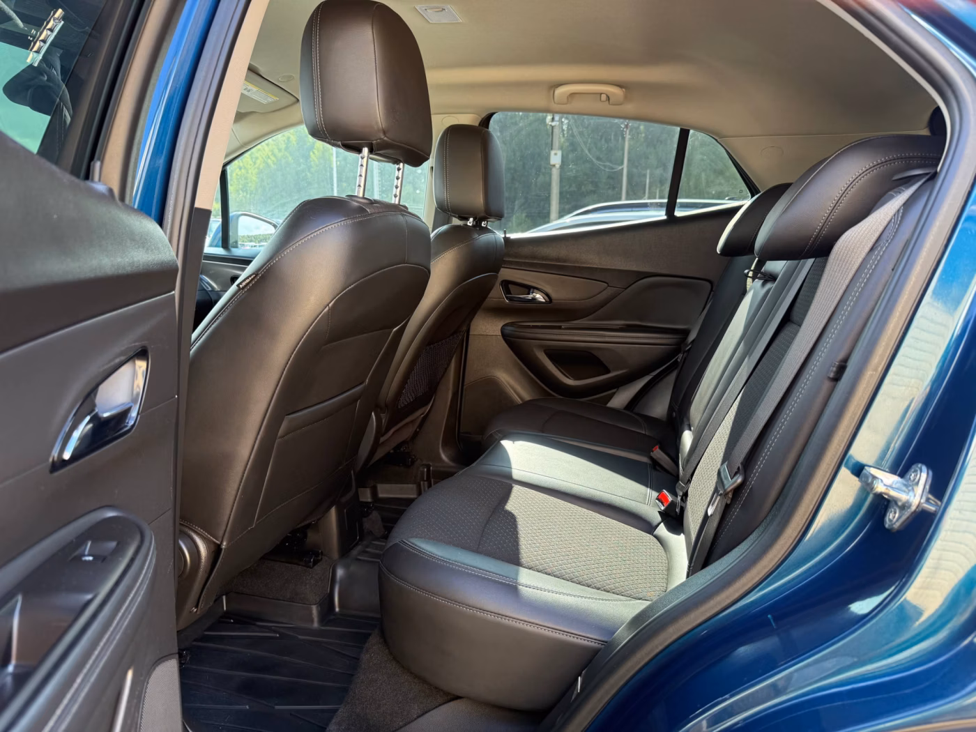 Buick Encore фото 11